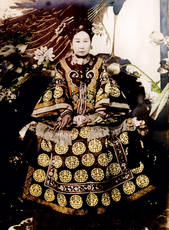 The Ci Xi Imperial Dowager Empress 5 - 翡翠(ひすい)の色と意味について｜2023年版【パワーストーン専門家監修】
