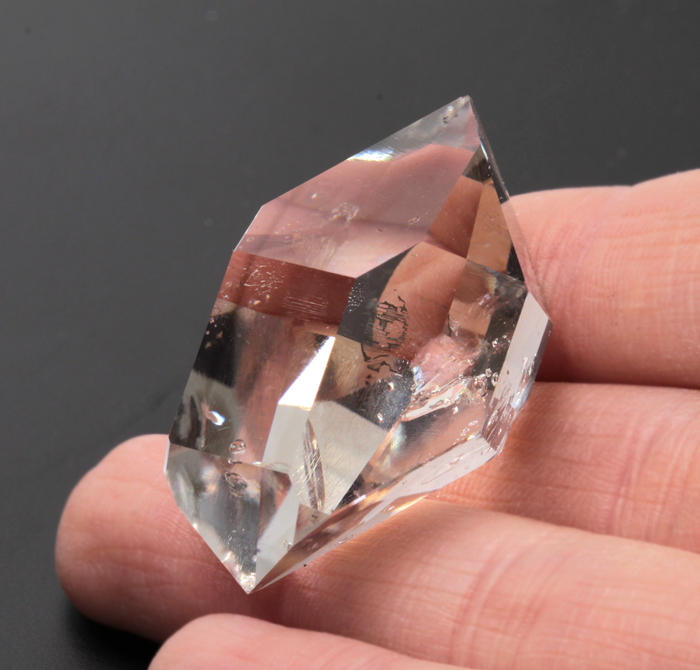 IMG 6537 - ハーキマーダイヤモンド【意味・効果まとめ】2023年版　|パワーストーン・天然石