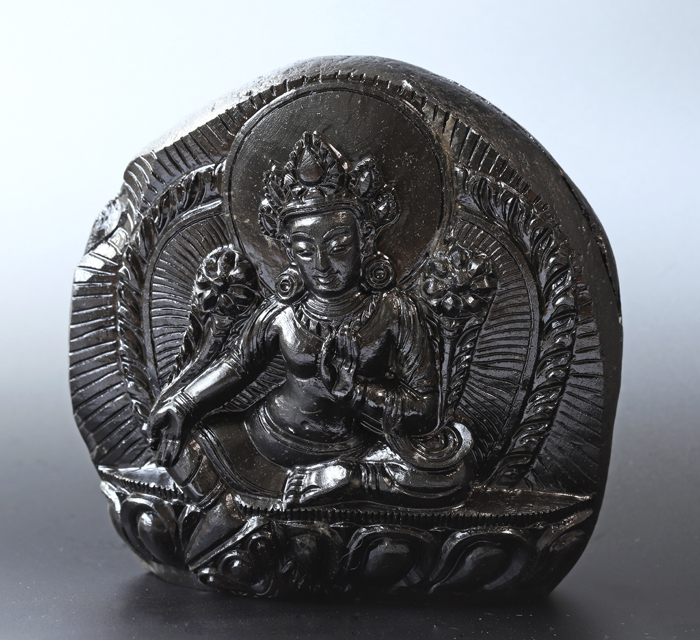 IMG 1188 - ネパールの至宝 あの大人気サリグラムの仏像が限定入荷！