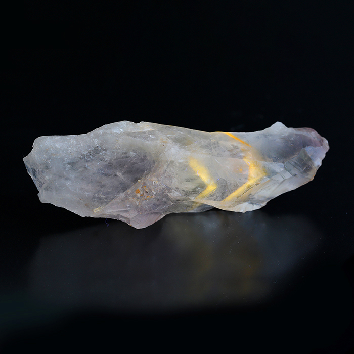 IMG 21334 - レアクリスタル「パウエライトファントムアメジスト」のご紹介です♪