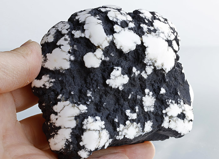 MG 7366 - アリゾナ・ピーターサイトと本物のハウライトのご紹介です♪