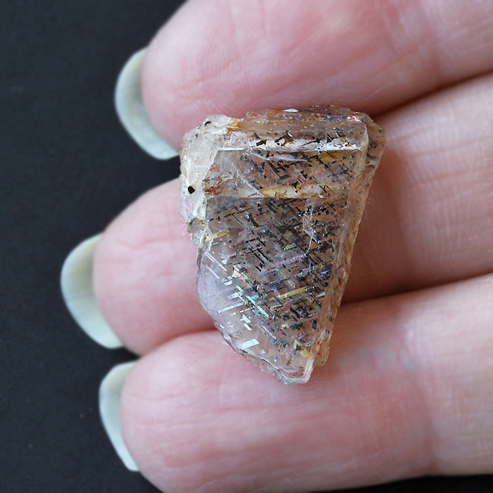 ラティスサンストーン