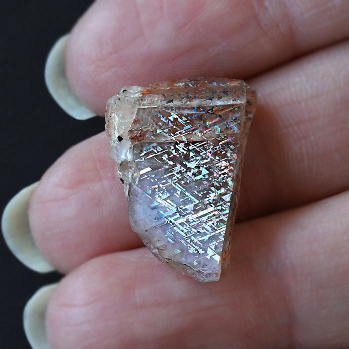 ラティスサンストーン