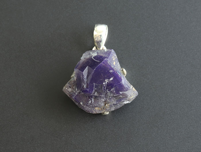 フローライトペンダント