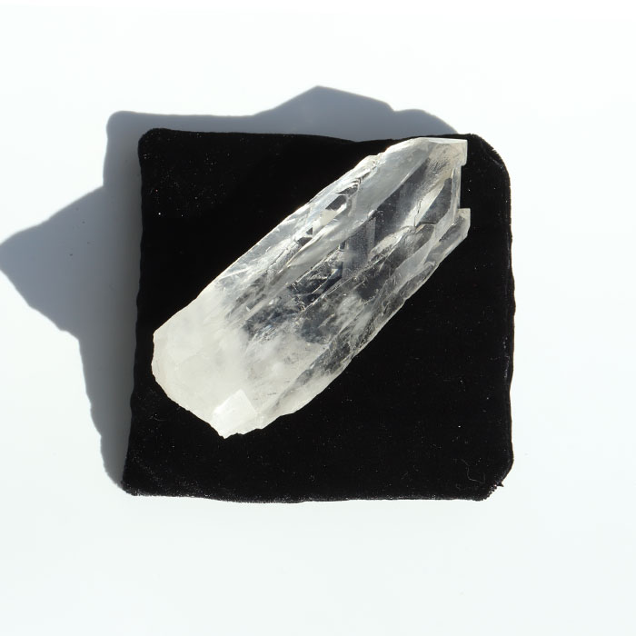 石のクッション