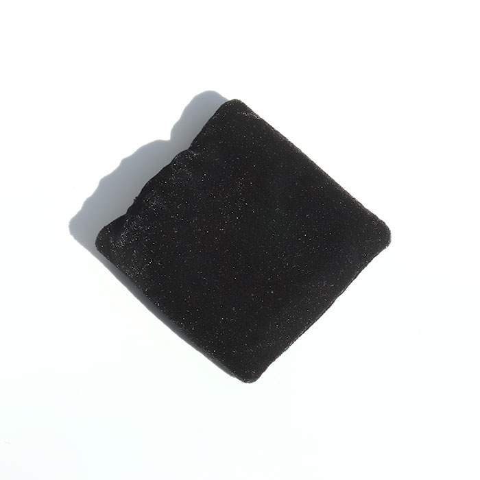 石のクッション