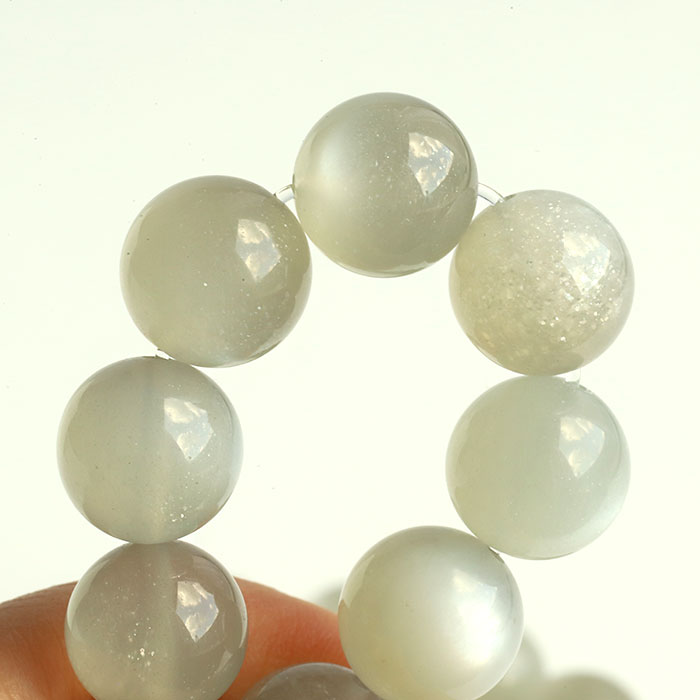 ムーンストーン