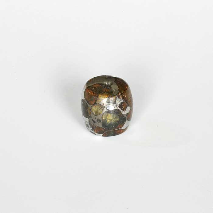 初入荷!超限定！パラサイト[セリコ隕石] のビーズ No,1 13×14mm