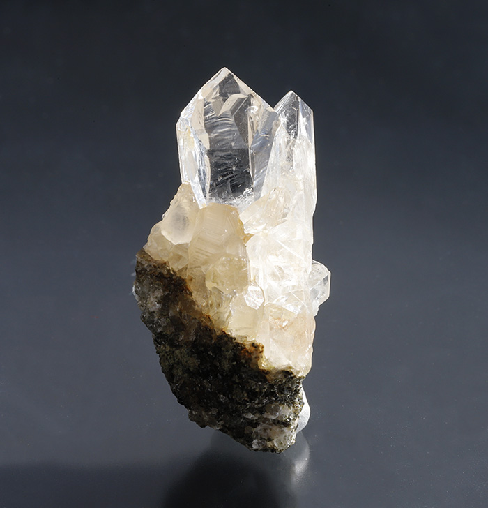 モンドクオーツ