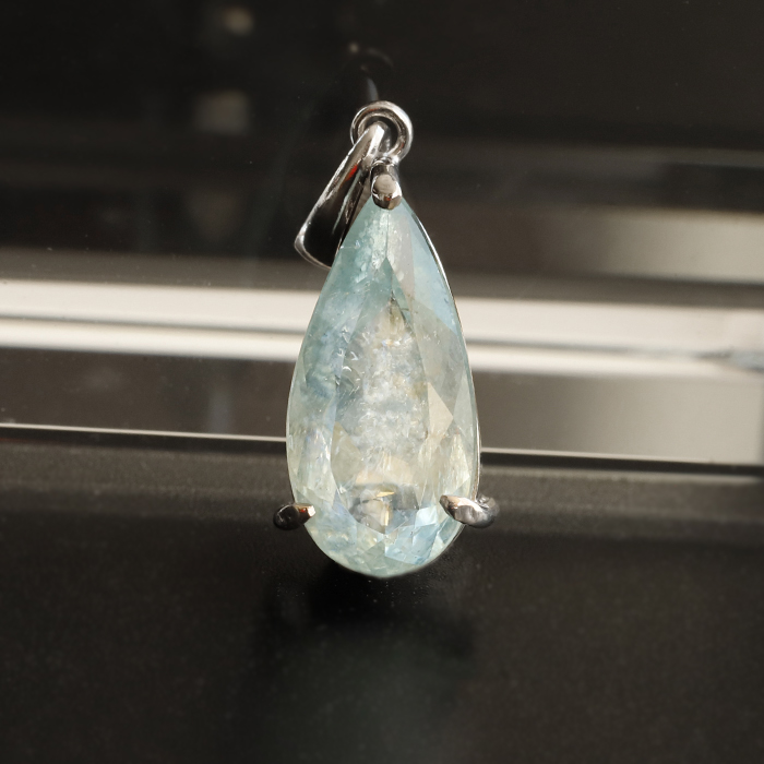 シンデレラアマクアマリンペンダント