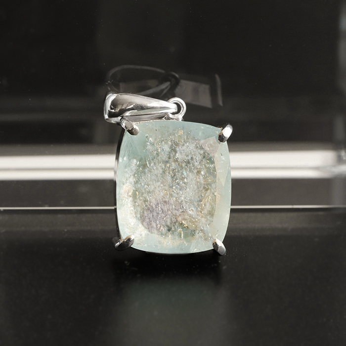 シンデレラアマクアマリンペンダント