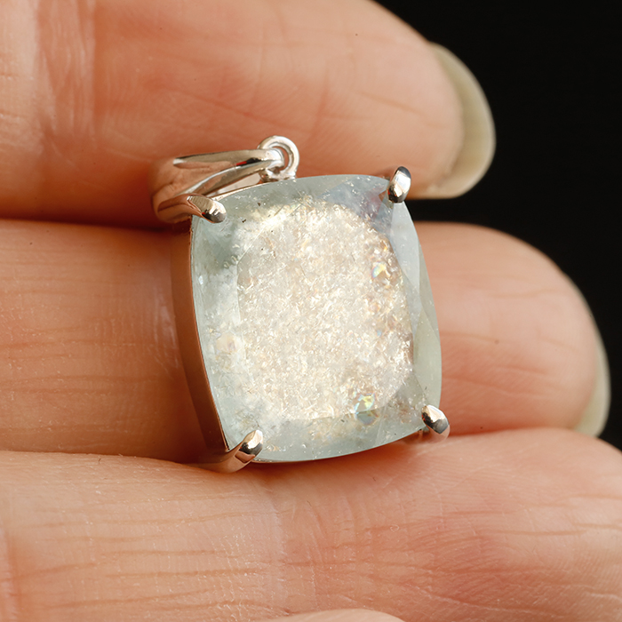 シンデレラアマクアマリンペンダント