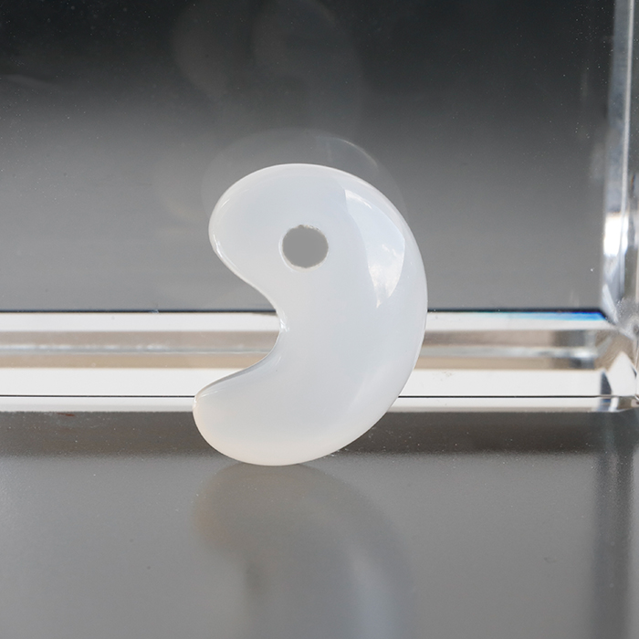 ナチュラルカラーの瑪瑙 カーネリアン