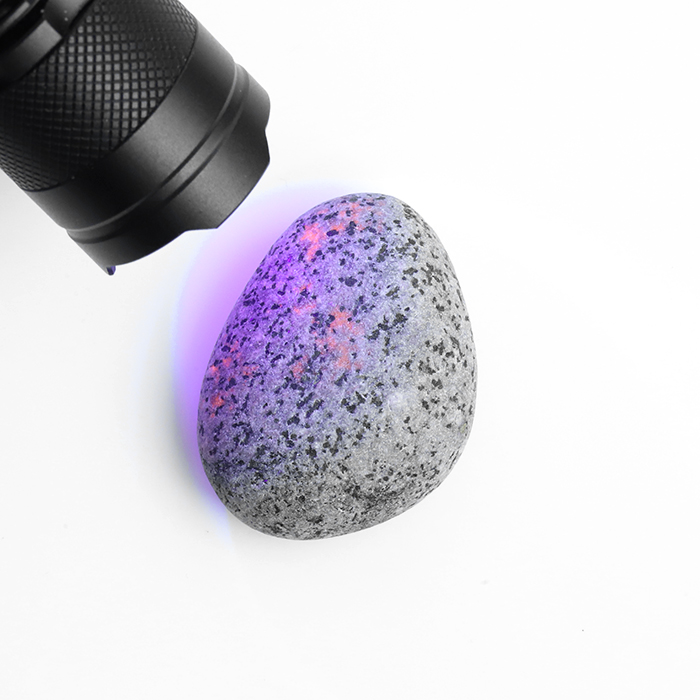 ユーパーライト勾玉