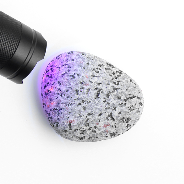 ユーパーライト勾玉