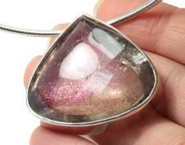 特価!珍品!ピンクファイアークオーツのペンダント /4月
