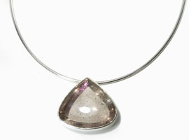 特価!珍品!ピンクファイアークオーツのペンダント /4月