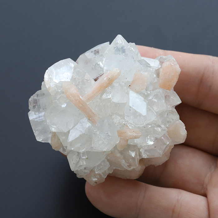 アポフィライト