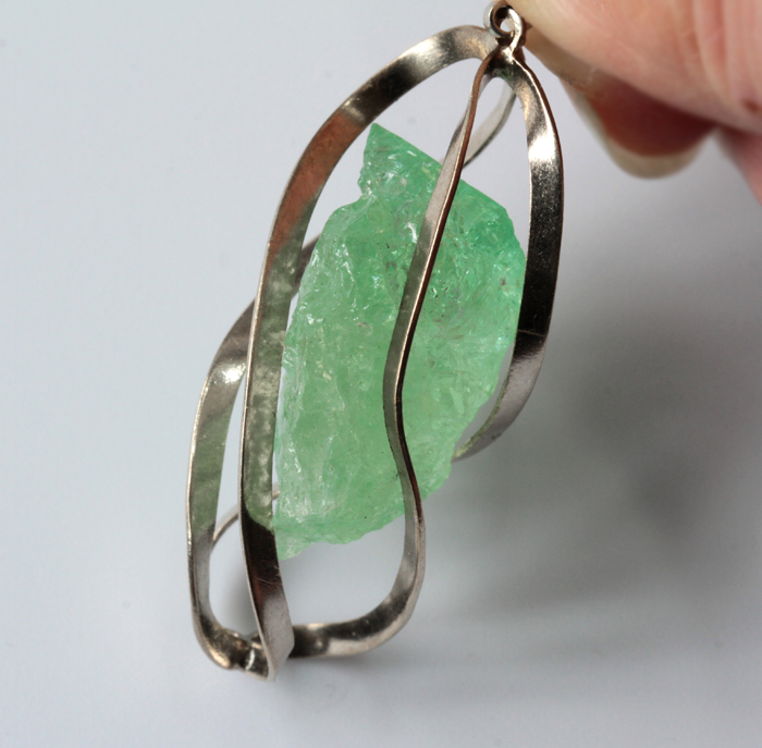 グリーンガーネット