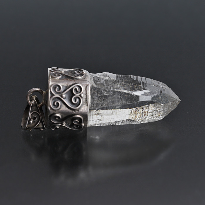 ヒマラヤ水晶 勾玉（ガネッシュヒマール産） ganeza-mh1010is-350x350.jpg